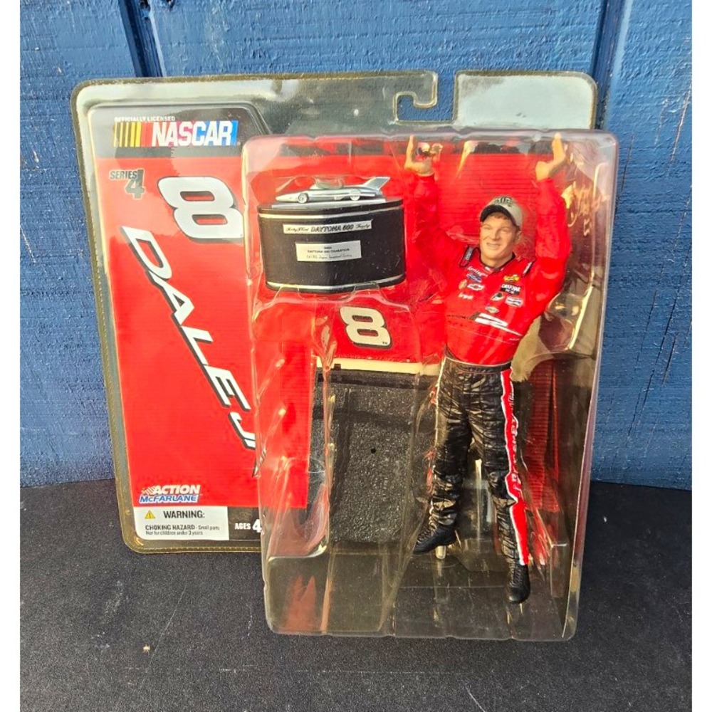 McFarlane Toys NASCAR Series 4 Dale Earnhardt Jr. 2004 Daytona 500 Champion NIP